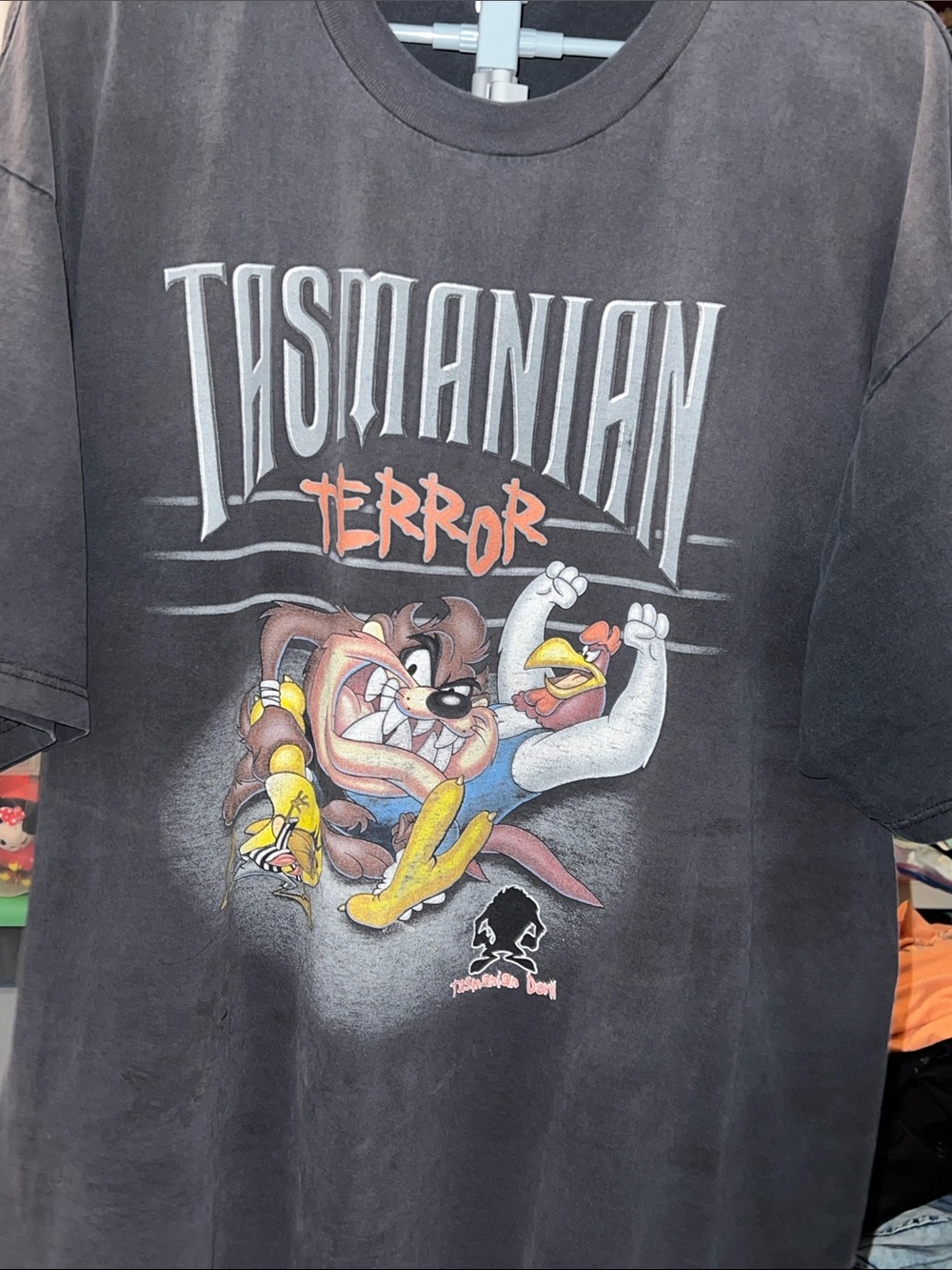 Vintage 1997 Looney Tunes Tasmanian Terror 3XL